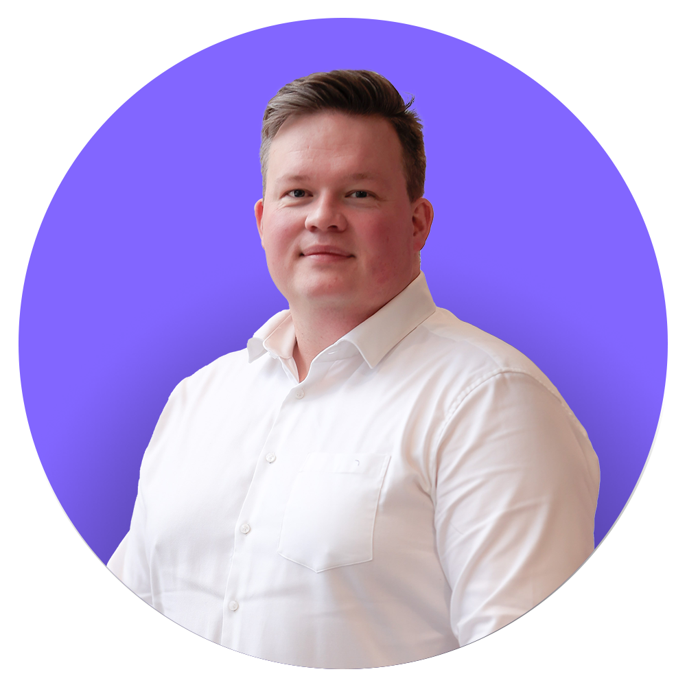 Allan Brønden Christensen explaining the difference between IT and OT